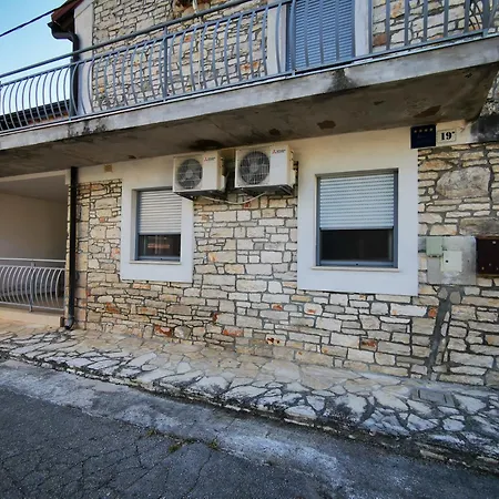 Meressa Paolia Novigrad Istria