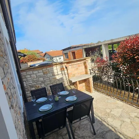 Apartman Meressa Masa *